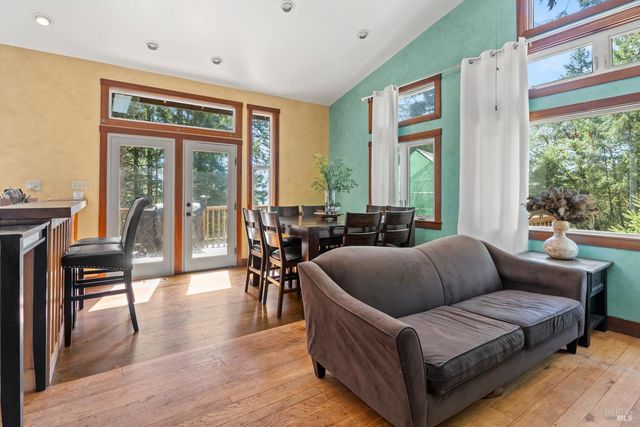 23851 Iris Ter, Willits, CA 95490