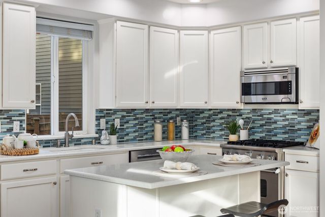 12219 NE 105th Street, Kirkland, WA 98033