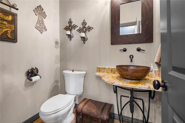 21413 Lakeview Drive, Garfield, AR 72732