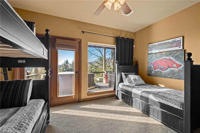 21413 Lakeview Drive, Garfield, AR 72732