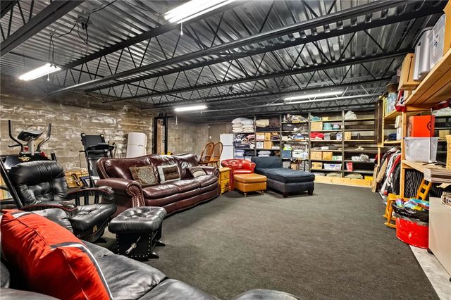 21413 Lakeview Drive, Garfield, AR 72732