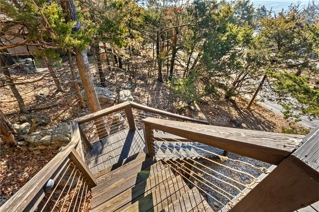 21413 Lakeview Drive, Garfield, AR 72732