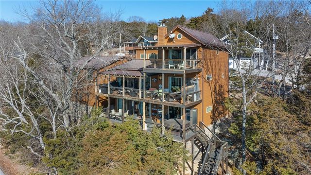 21413 Lakeview Drive, Garfield, AR 72732