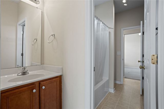 8 NORTHCLIFF Way, Greenville, SC 29617