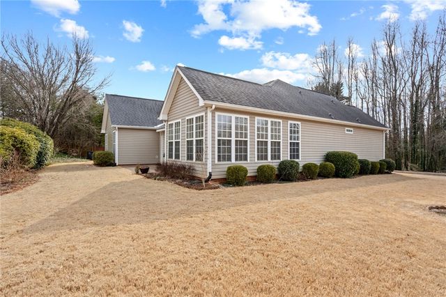 8 NORTHCLIFF Way, Greenville, SC 29617