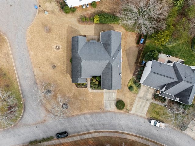 8 NORTHCLIFF Way, Greenville, SC 29617