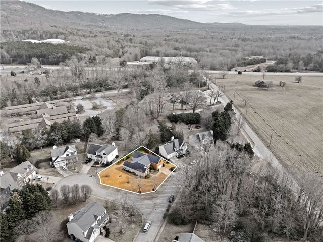 8 NORTHCLIFF Way, Greenville, SC 29617