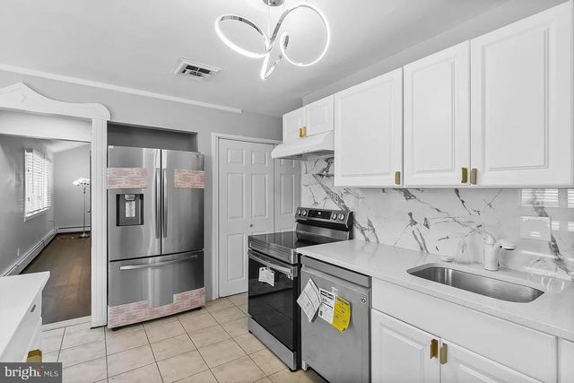 1913 DELICIOUS WAY, Cherry Hill, NJ 08003