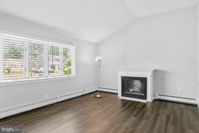 1913 DELICIOUS WAY, Cherry Hill, NJ 08003