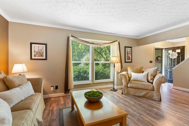 2256 Worthingwoods Boulevard, Powell, OH 43065