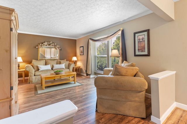 2256 Worthingwoods Boulevard, Powell, OH 43065