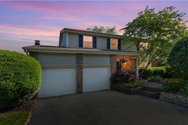 2256 Worthingwoods Boulevard, Powell, OH 43065