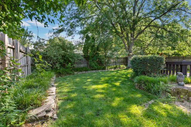 2256 Worthingwoods Boulevard, Powell, OH 43065