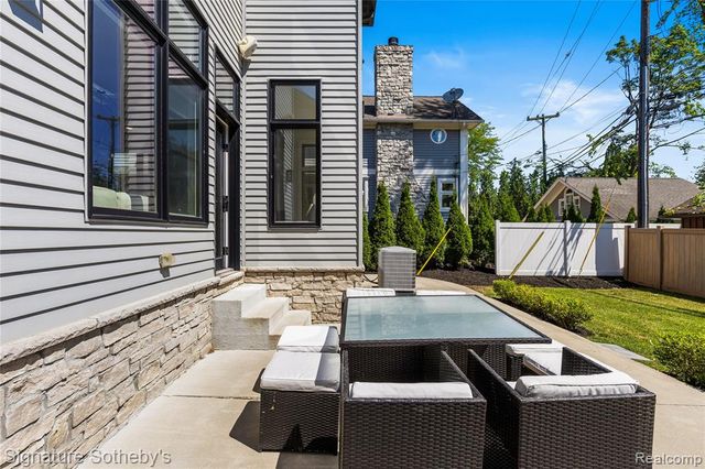 751 S Bates Street, Birmingham, MI 48009
