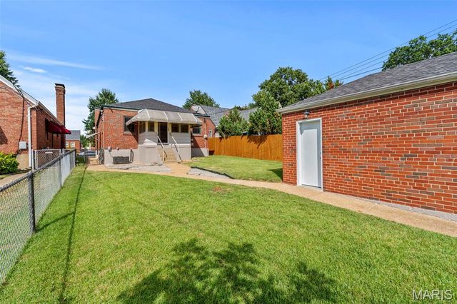 6036 Lansdowne Avenue, St Louis, MO 63109