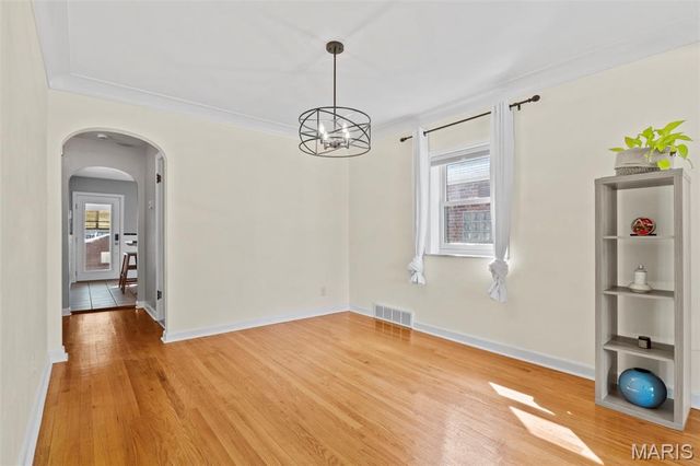 6036 Lansdowne Avenue, St Louis, MO 63109