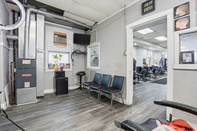 7359 S Western Avenue, Chicago, IL 60636