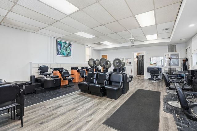 7359 S Western Avenue, Chicago, IL 60636