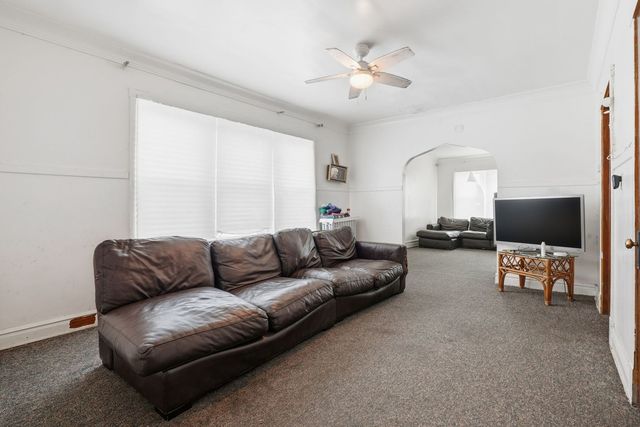 7359 S Western Avenue, Chicago, IL 60636