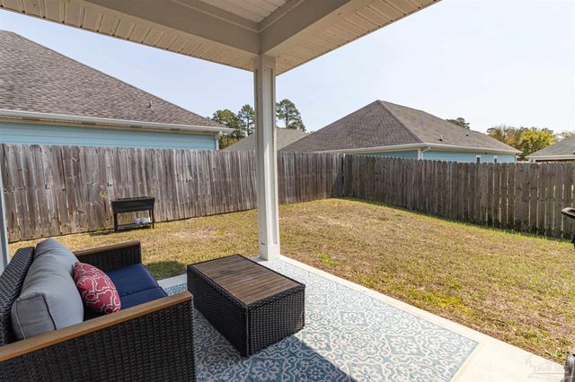 3172 Heritage Oaks Cir, Navarre, FL 32566