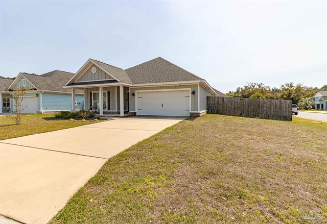 3172 Heritage Oaks Cir, Navarre, FL 32566