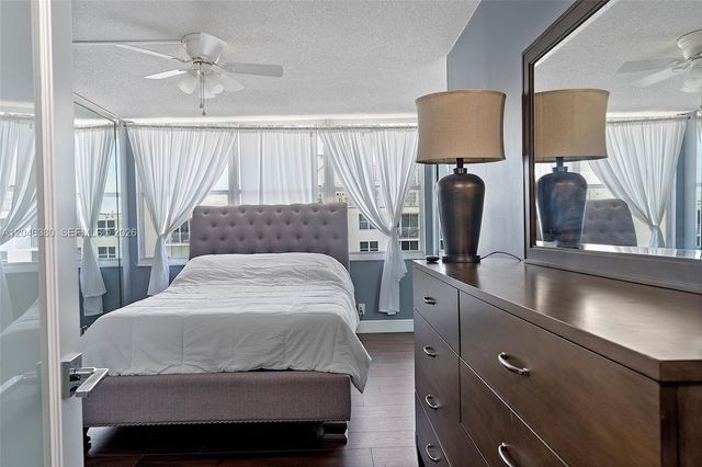 111 N BRINY AVE PH11, Pompano Beach, FL 33062