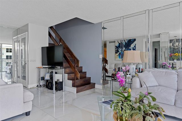 111 N BRINY AVE PH11, Pompano Beach, FL 33062