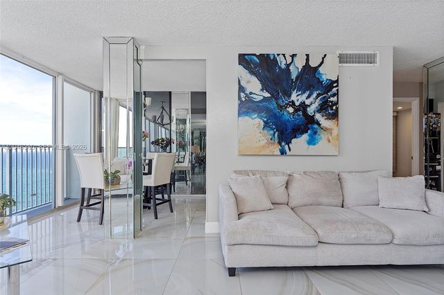 111 N BRINY AVE PH11, Pompano Beach, FL 33062