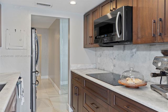 111 N BRINY AVE PH11, Pompano Beach, FL 33062