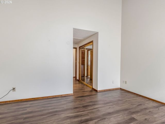 2905 Sw REDFERN Pl, Gresham, OR 97080