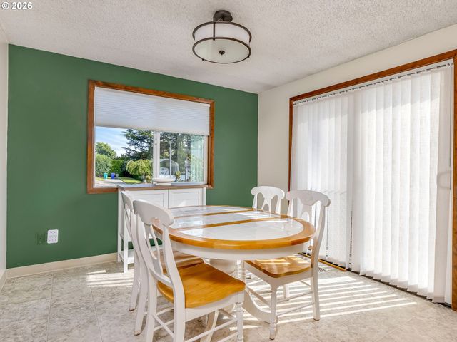 2905 Sw REDFERN Pl, Gresham, OR 97080