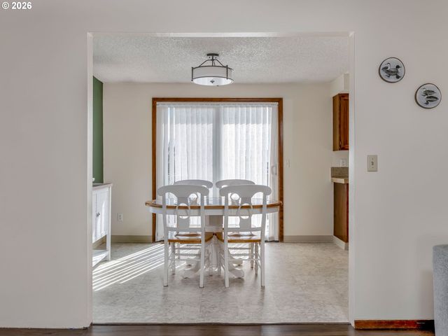 2905 Sw REDFERN Pl, Gresham, OR 97080
