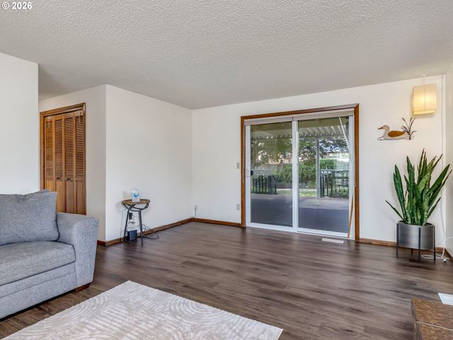 2905 Sw REDFERN Pl, Gresham, OR 97080