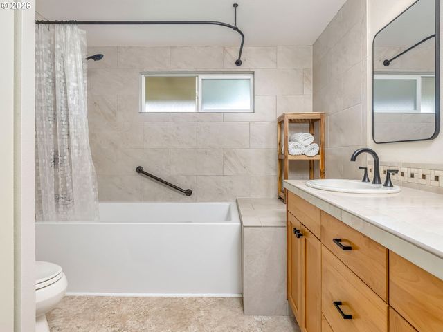2905 Sw REDFERN Pl, Gresham, OR 97080