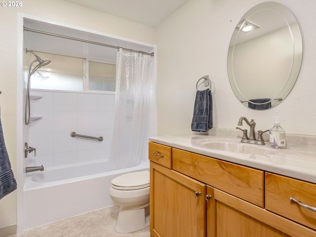 2905 Sw REDFERN Pl, Gresham, OR 97080