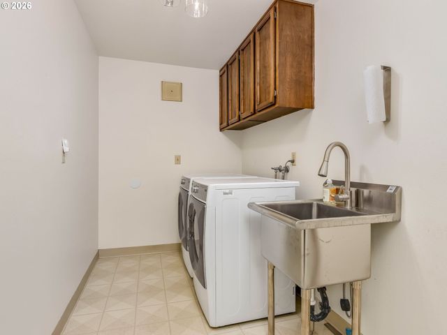 2905 Sw REDFERN Pl, Gresham, OR 97080