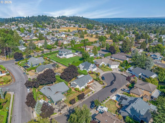 2905 Sw REDFERN Pl, Gresham, OR 97080