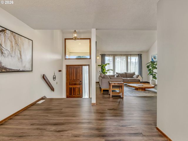 2905 Sw REDFERN Pl, Gresham, OR 97080