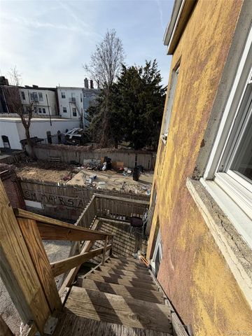 4 Ritters Lane 2FL, Yonkers, NY 10703