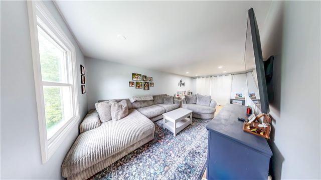 2610 Old National Pike, N Franklin Twp, PA 15301