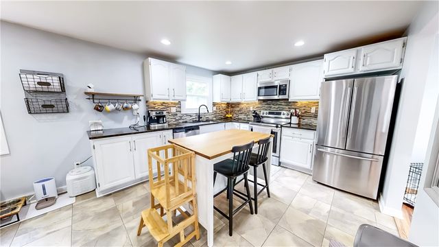 2610 Old National Pike, N Franklin Twp, PA 15301