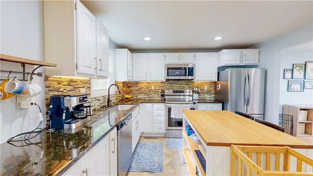 2610 Old National Pike, N Franklin Twp, PA 15301