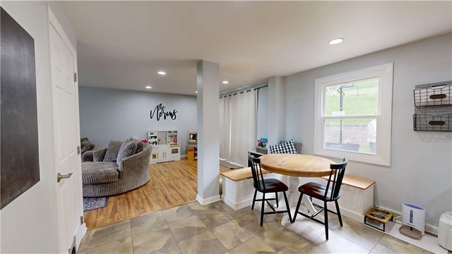 2610 Old National Pike, N Franklin Twp, PA 15301