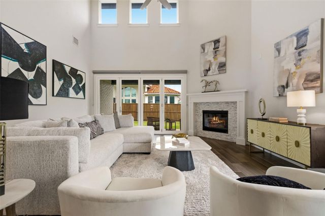 10404 Smarty Jones Street, Frisco, TX 75035