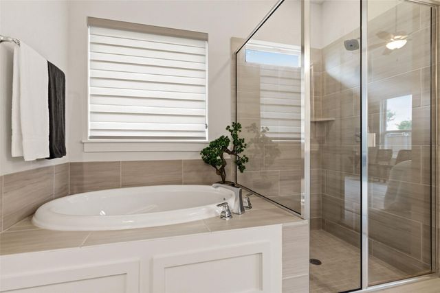 10404 Smarty Jones Street, Frisco, TX 75035