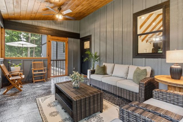 381 Parks Drive, Ellijay, GA 30536