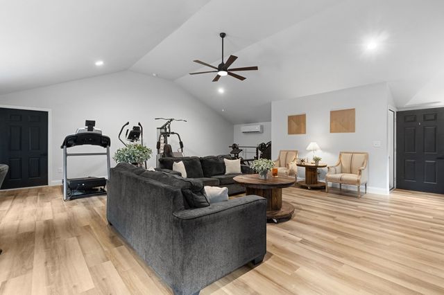 381 Parks Drive, Ellijay, GA 30536