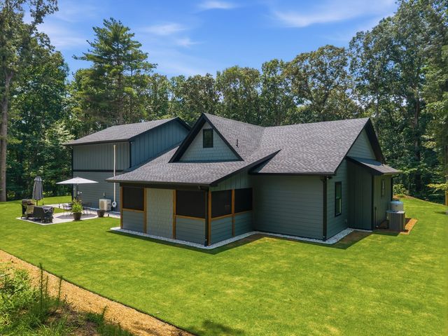 381 Parks Drive, Ellijay, GA 30536