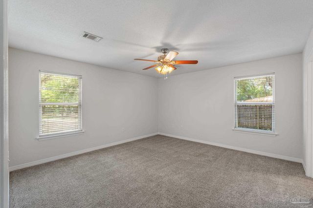 8145 Pamplona St, Navarre, FL 32566