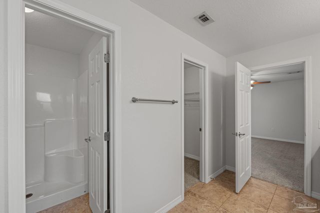 8145 Pamplona St, Navarre, FL 32566